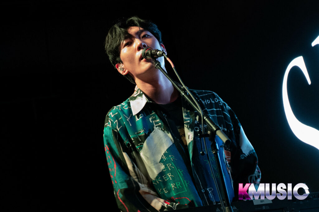 [K-Exclusive]: Shaun Completes First U.S. Tour with Memorable Night in Chicago
