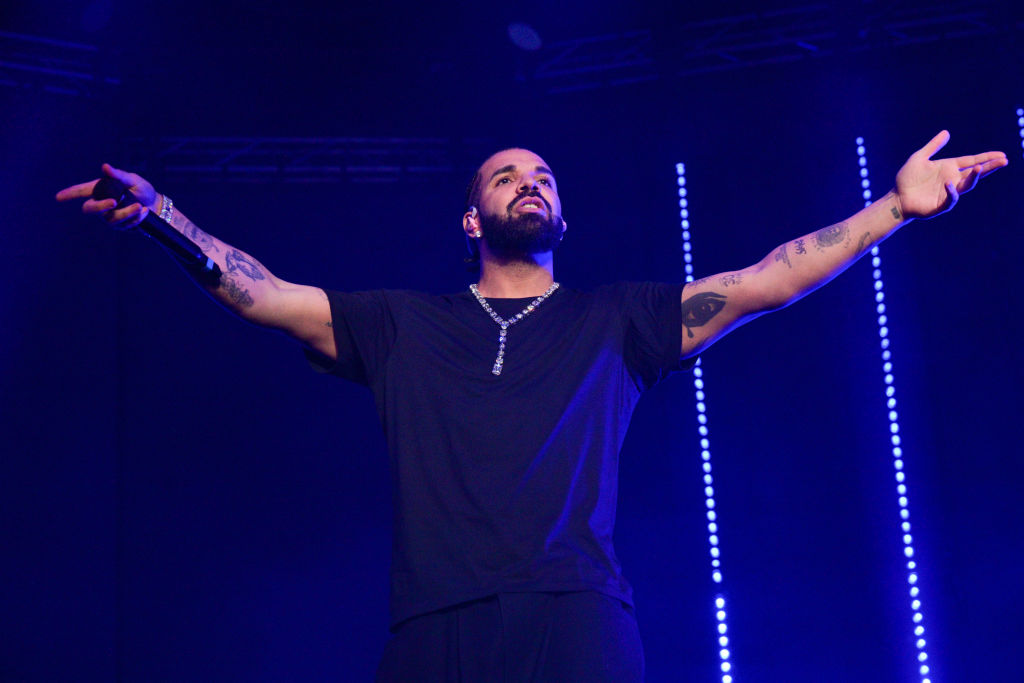 Drake Signs Letter Calling For Ceasefire In Israel-Gaza Conflict