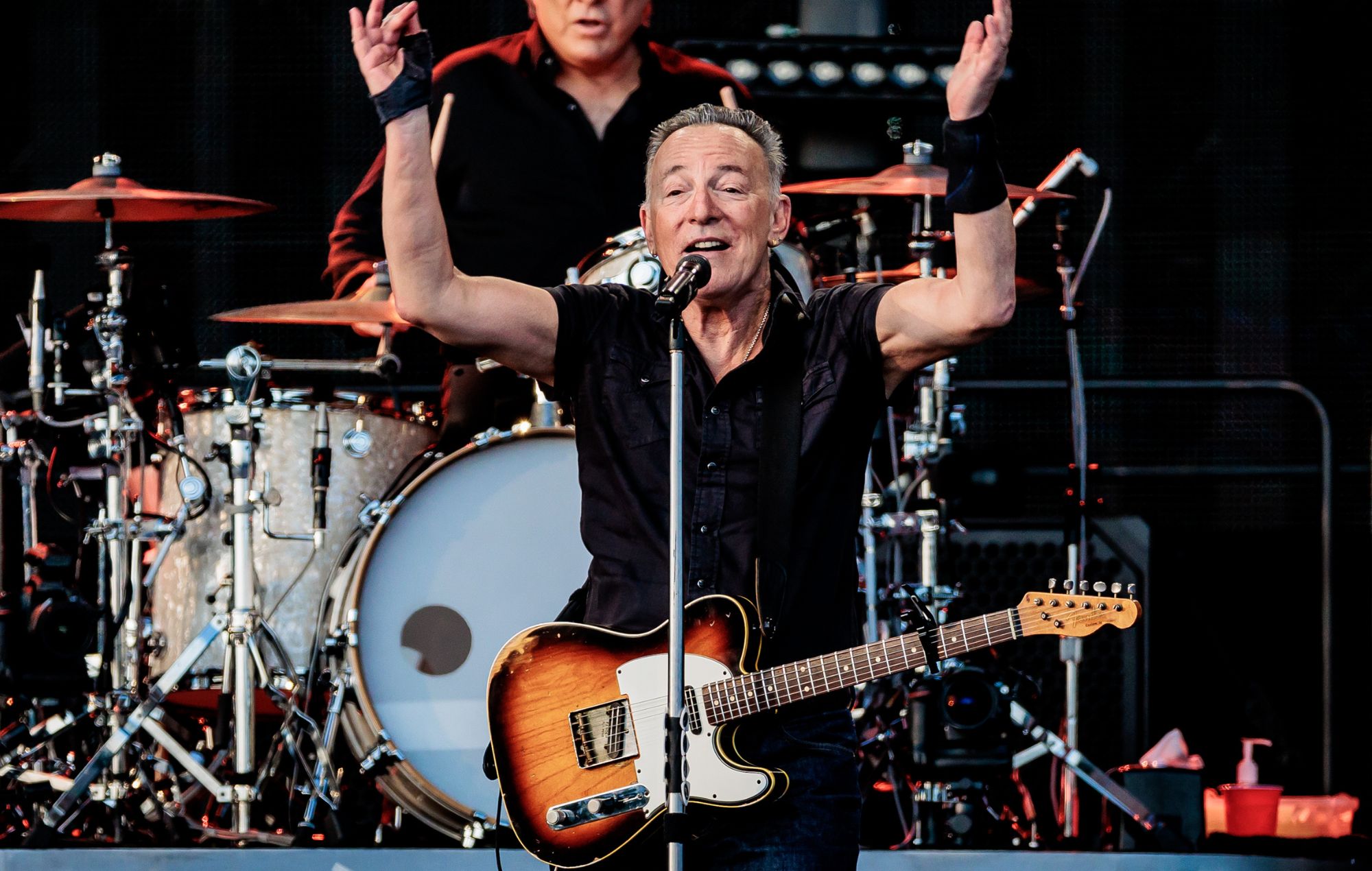 Bruce Springsteen announces 2024 UK and European tour Facility fun