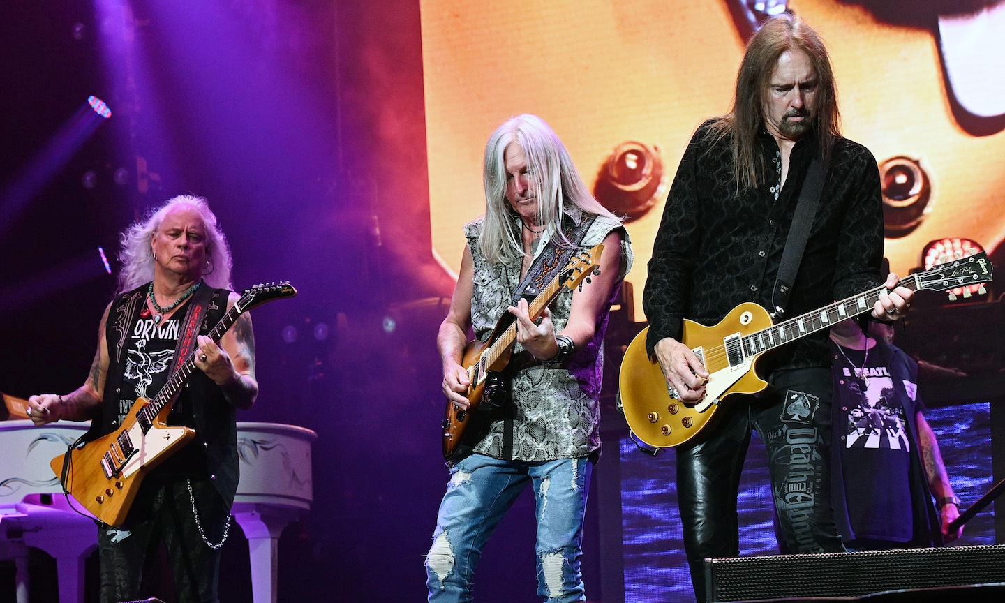 Lynyrd Skynyrd And ZZ Top Announce New Leg Of ‘The Sharp Dressed Simple Man’ Tour