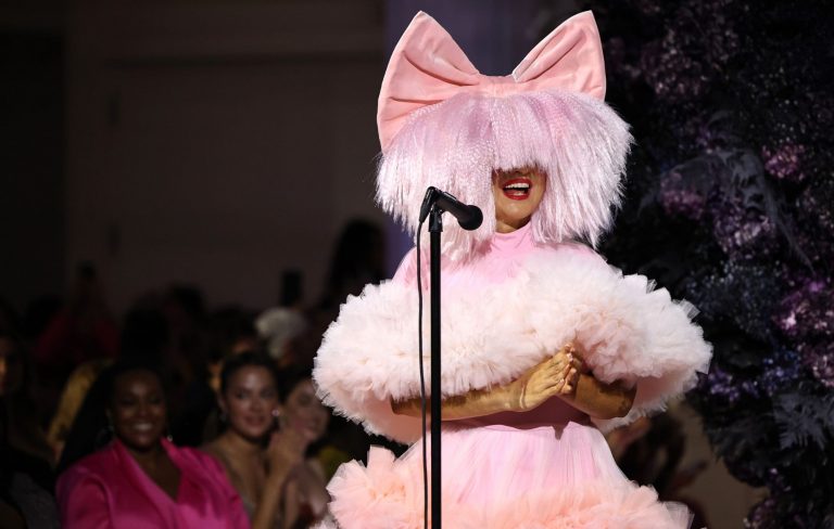 Sia sues to expose identity thief trying to access her unreleased music