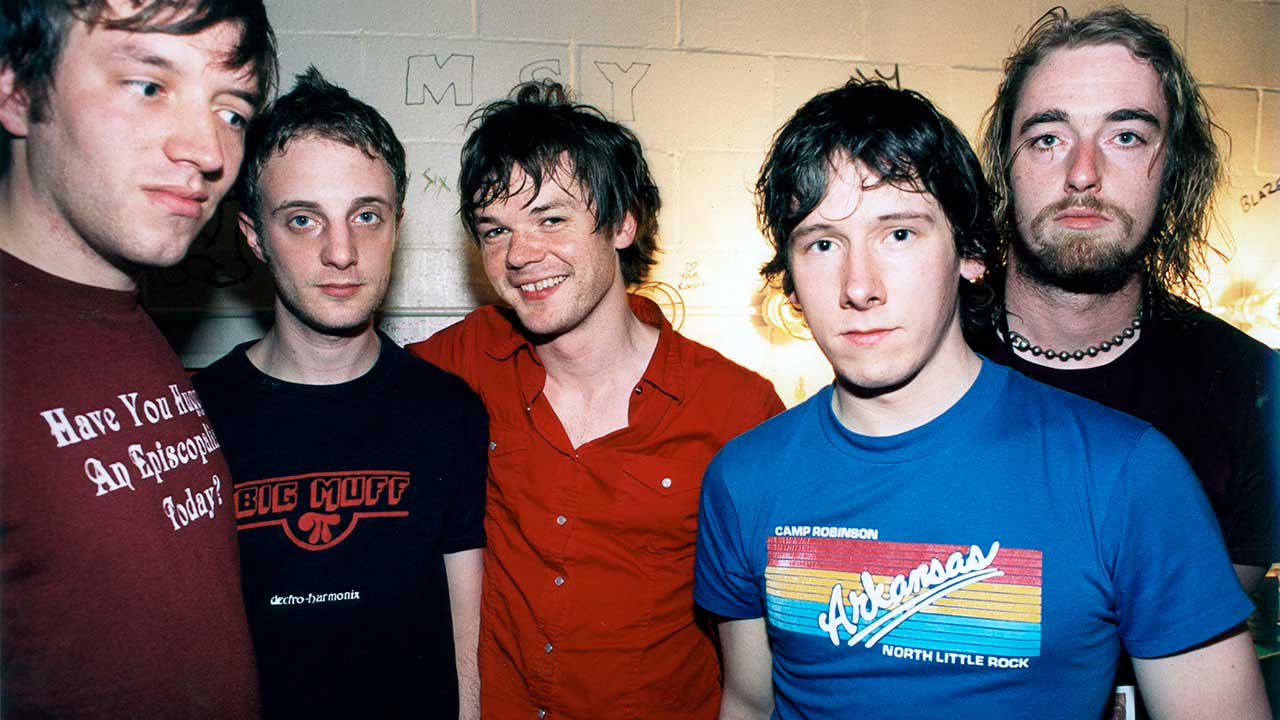 “Pearl Jam used to hire out bars to drink with us”: Idlewild’s Roddy Woomble on how four punk rock kids from Scotland emerged from the wreckage of Britpop, gatecrashed the UK charts and got adopted as Pearl Jam’s new favourite band