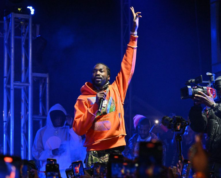 Meek Mill Doesn’t Want To Be Labeled A “Rapper” Anymore After Kodak Black Explains His Collaboration With Tekashi 6ix9ine