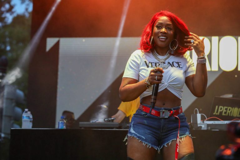 Remy Ma & Eazy The Block Captain Fuel Entanglement Rumors At NFL Game