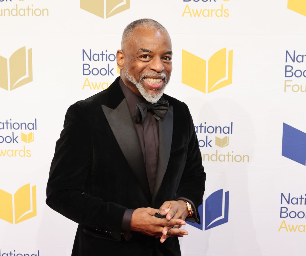 LeVar Burton Has Smoke For Moms For Liberty Over Book Banning