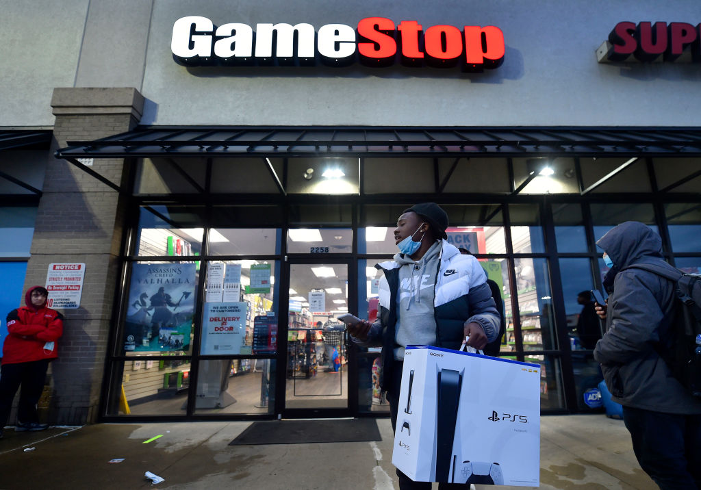 HHW Gaming: The Best Black Friday Deals For Video Games & Consoles & Gaming Accessories