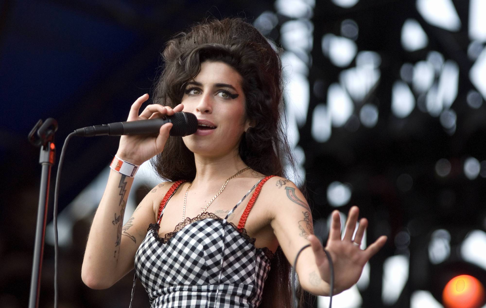 Amy Winehouse’s father suing two of late singer’s friends over auction profits