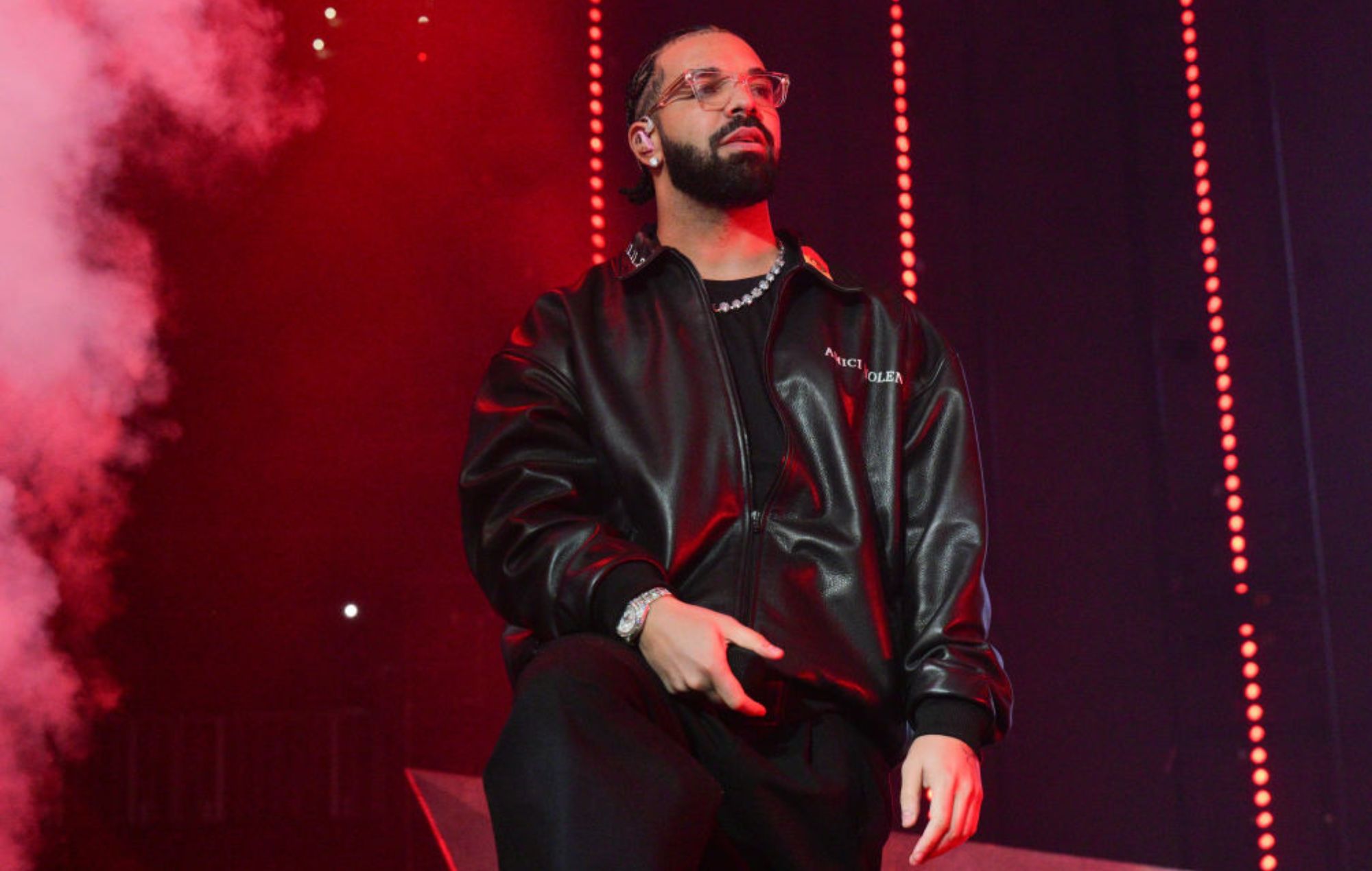 Drake’s ‘Slime You Out’ lyrics have been turned into a 2024 calendar: “For all the planners”