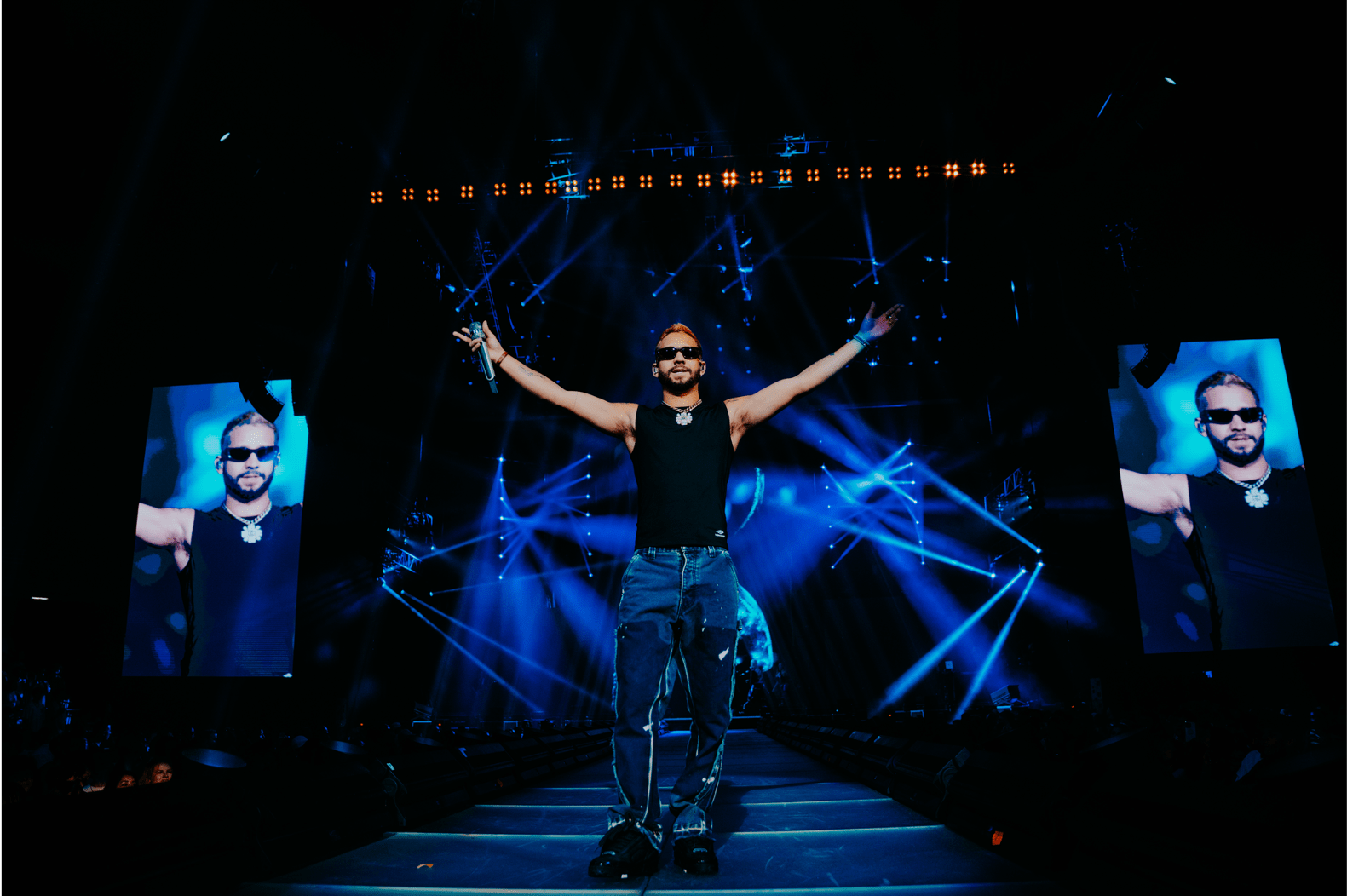 Mora’s “2023 Estela Tour” Lights Up Coliseo de Puerto Rico with Three Consecutive Sold-Out Nights