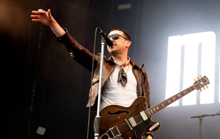 Miles Kane covers The Beatles’ “final” song ‘Now And Then’: “Best band in the world!”