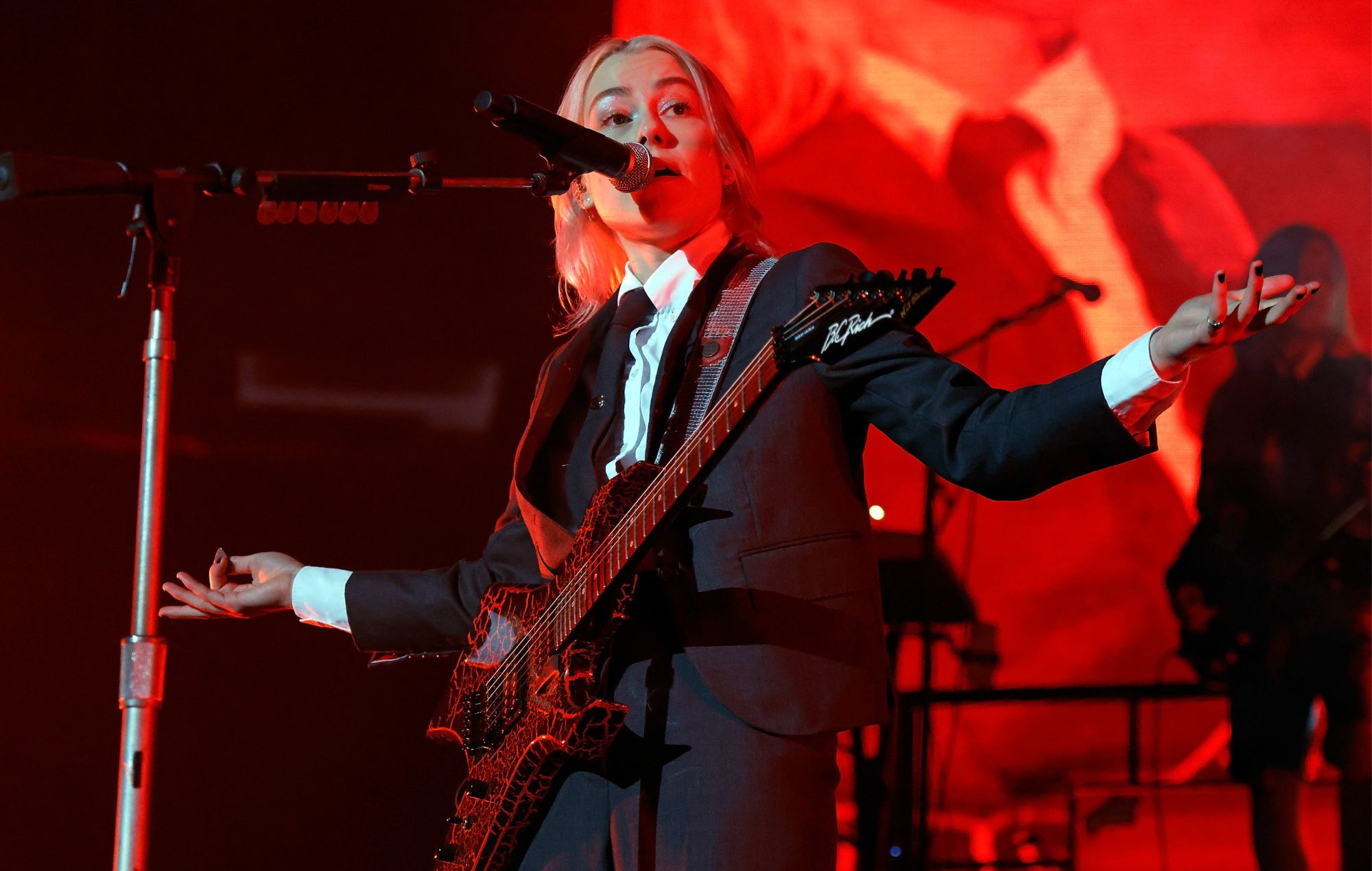 Boygenius’ Phoebe Bridgers hits out at people online “screaming about their bodies” and people “actively using Twitter fucking embarrassing themselves”