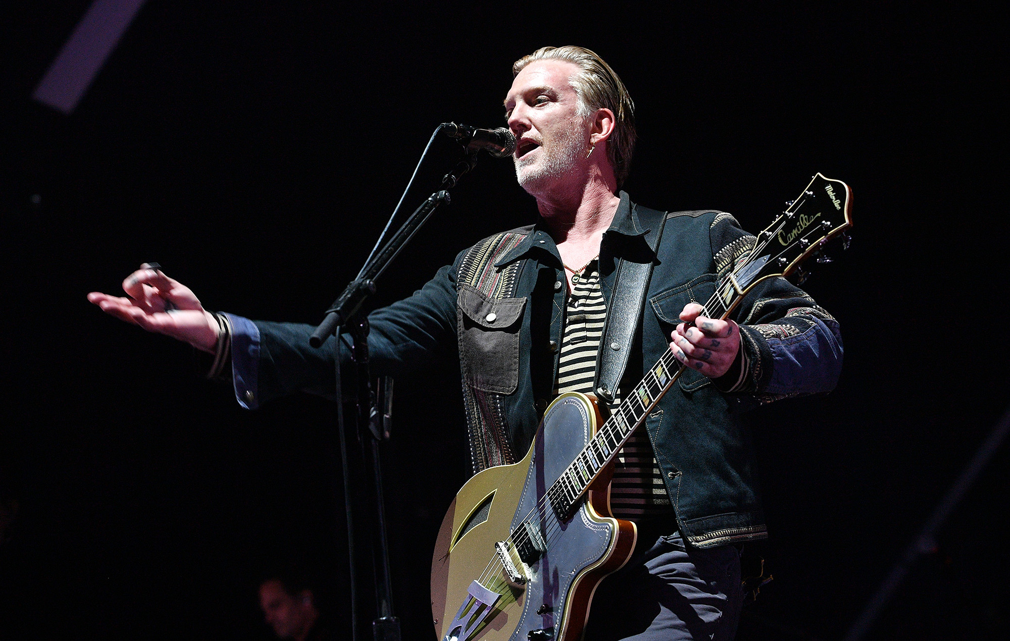 Queens of the Stone Age live in London: Josh Homme tries to turn on the charm