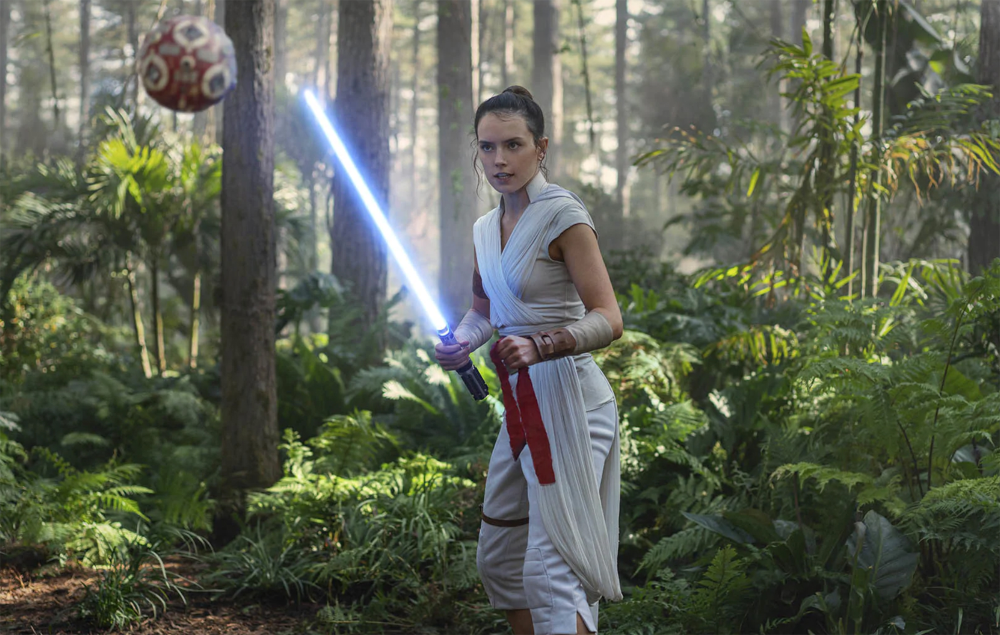 Daisy Ridley provides update on new ‘Star Wars’ film featuring Rey: “It’s not what I expected”