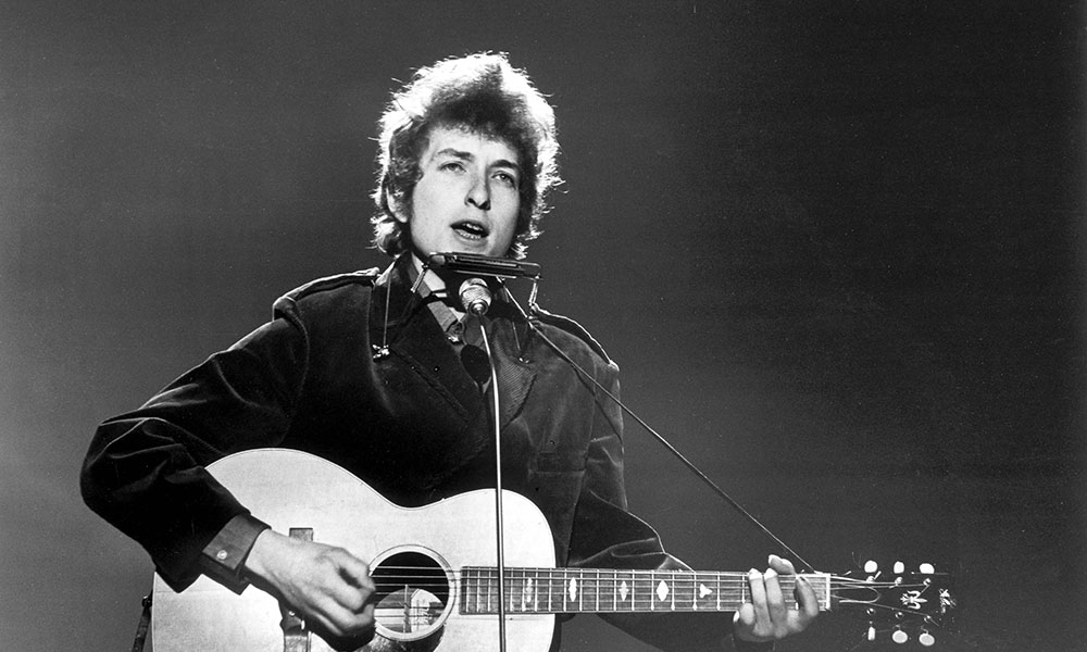 30 Of The Best Singer-Songwriter Albums