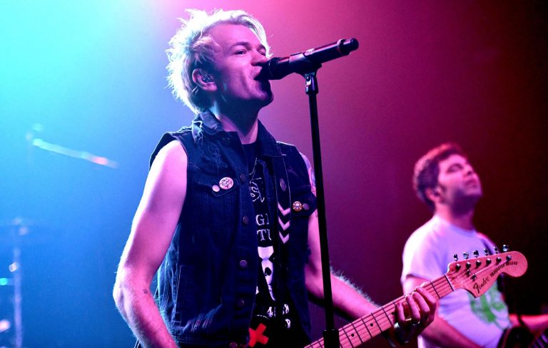 Sum 41’s final album ‘Heaven :x: Hell’ to arrive next spring