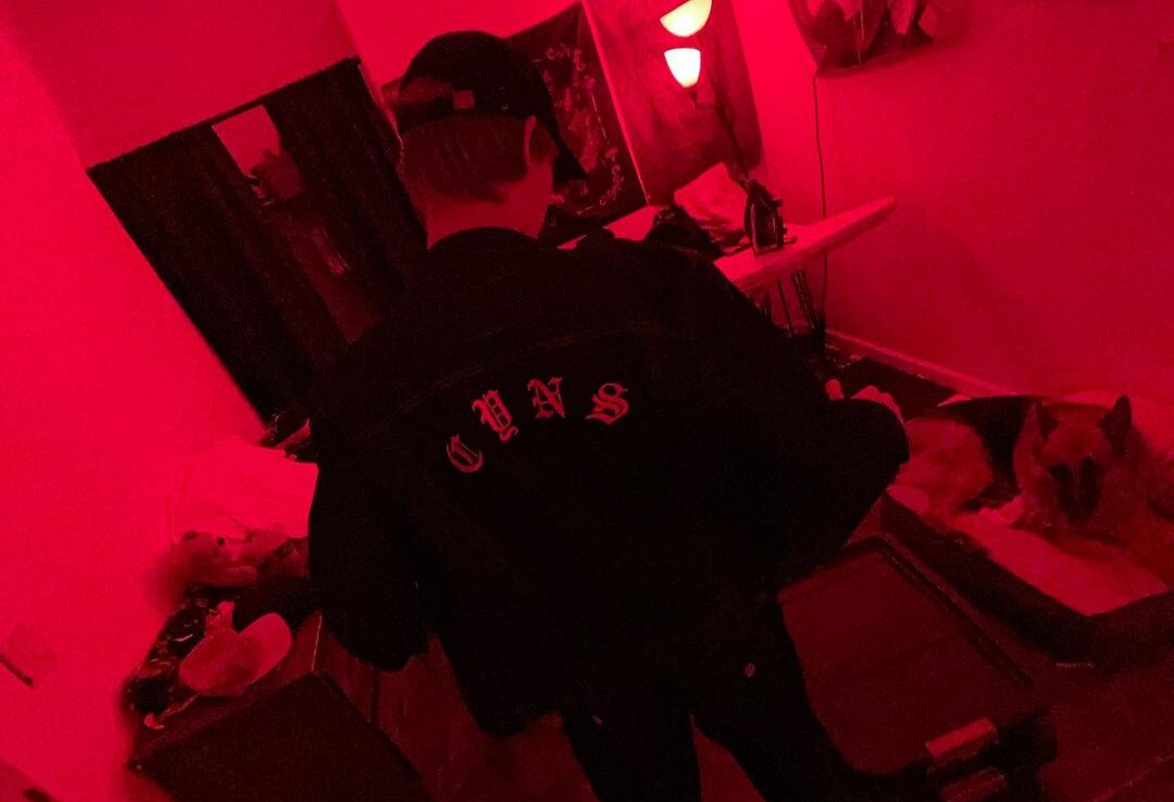 Rising Arizona Artist CŸNS Emerges with Heartfelt Single “AROUND MY NECK”