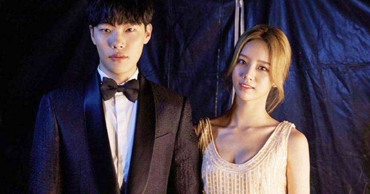 Both Hyeri And Ryu Jun Yeol’s Agency Confirm They Have Broken Up