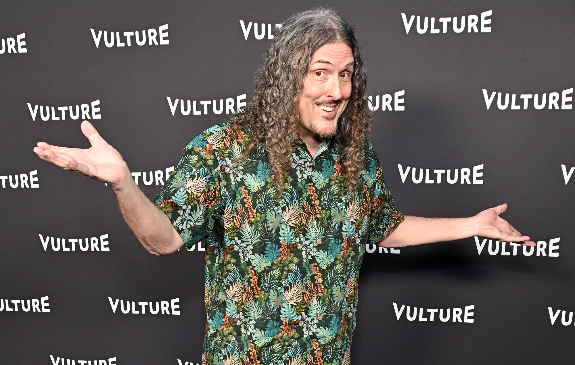 Watch “Weird Al” Yankovic slam Spotify payment in his #SpotifyWrapped thank you video