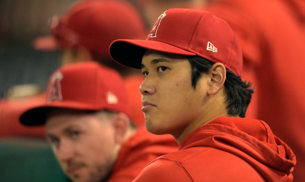 Shohei Ohtani Signs 10-Year, $700M Deal With Dodgers, MLB Twitter In Shambles