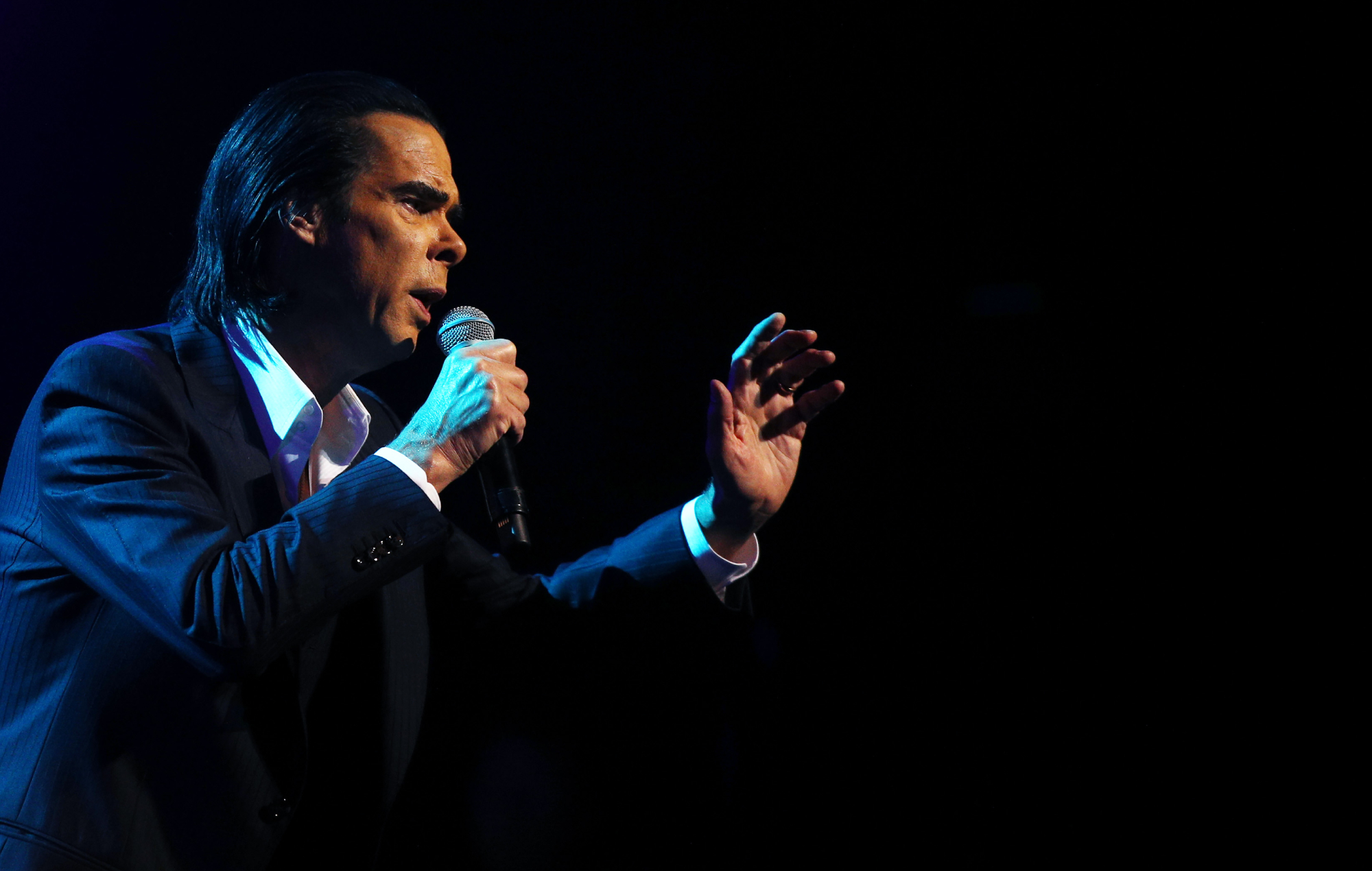 Nick Cave performs moving cover of The Pogues’ ‘A Rainy Night In Soho’ at Shane MacGowan’s funeral