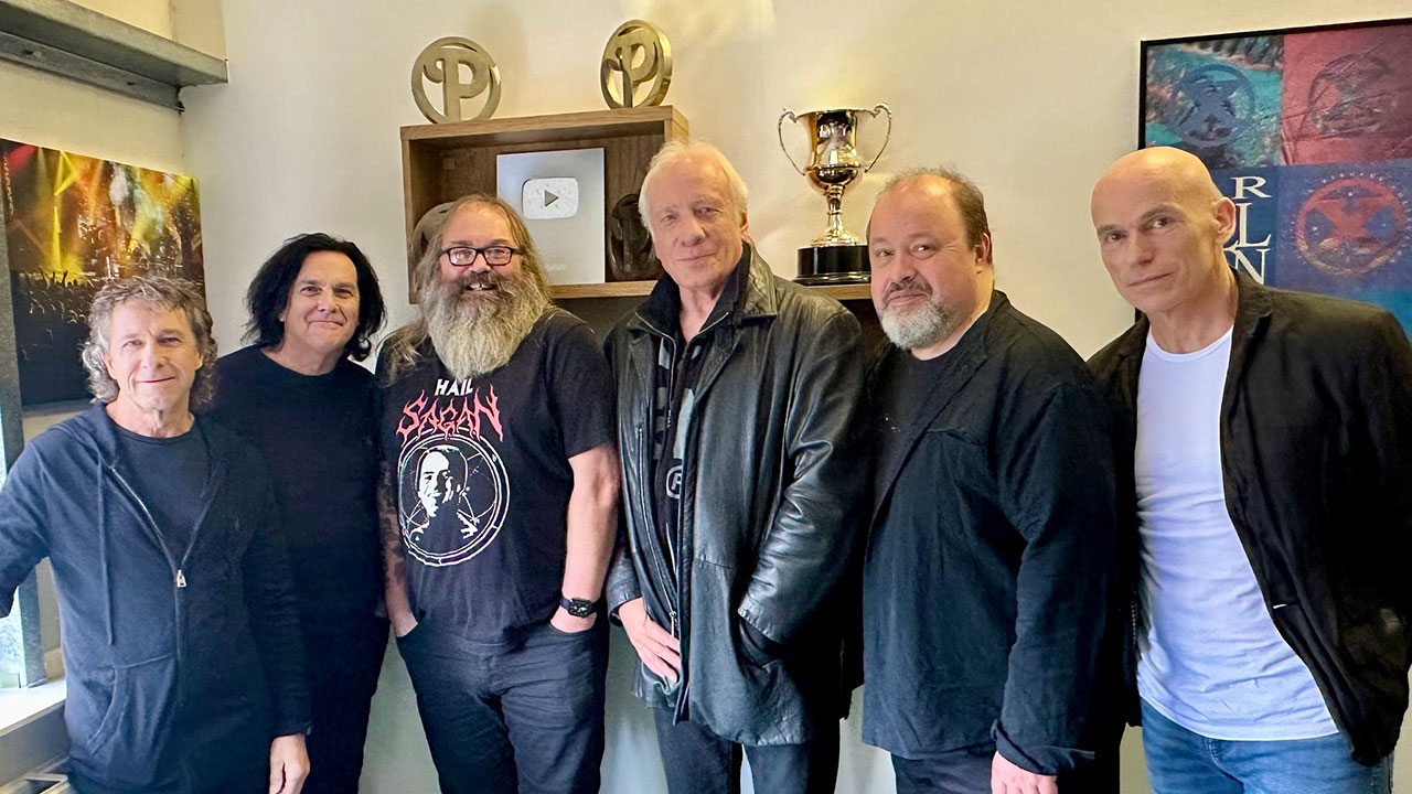 Prog meets Marillion on their Marillion Monthly show