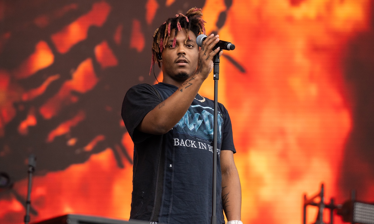 Check Out Juice WRLD’s ‘Lace It,’ Featuring Eminem And Benny Blanco