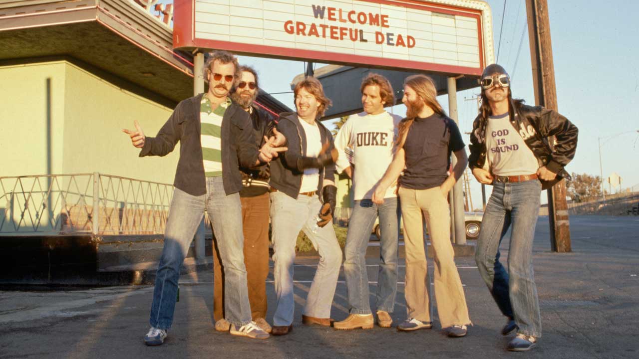 “We’ll embark on a sonic journey through the band’s diverse and ever-evolving music”: Stanford University is offering a course studying the music and culture of the Grateful Dead