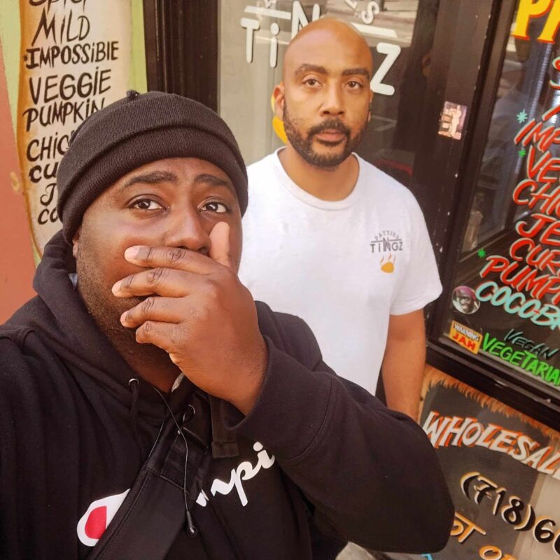 Konradrow meets Pop local business owner of “Patti tingz” Downtown Los Angeles during WW5TOUR