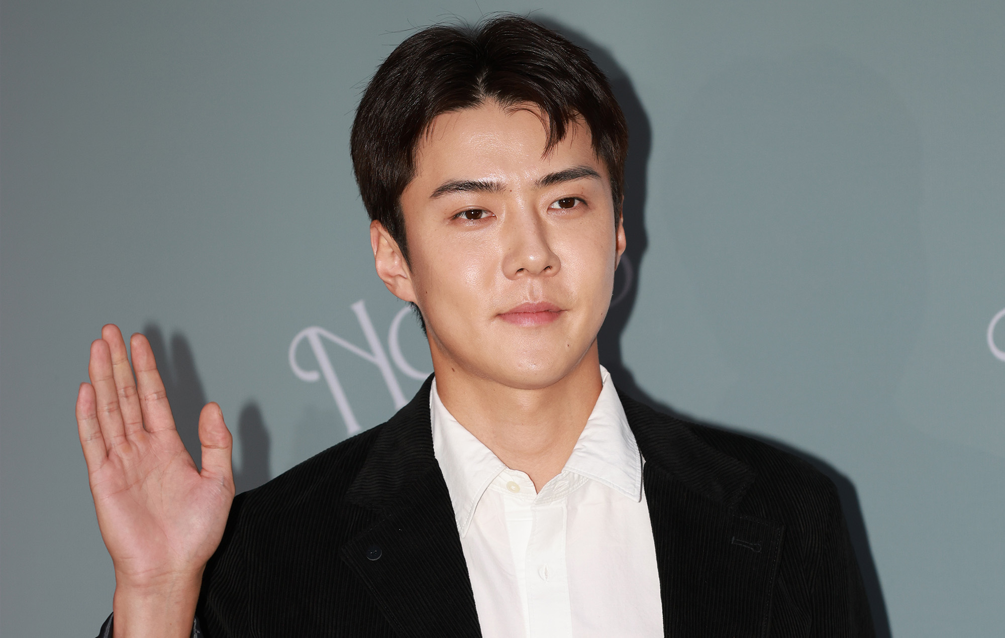 EXO’s Sehun announces he’ll enlist in the military next week