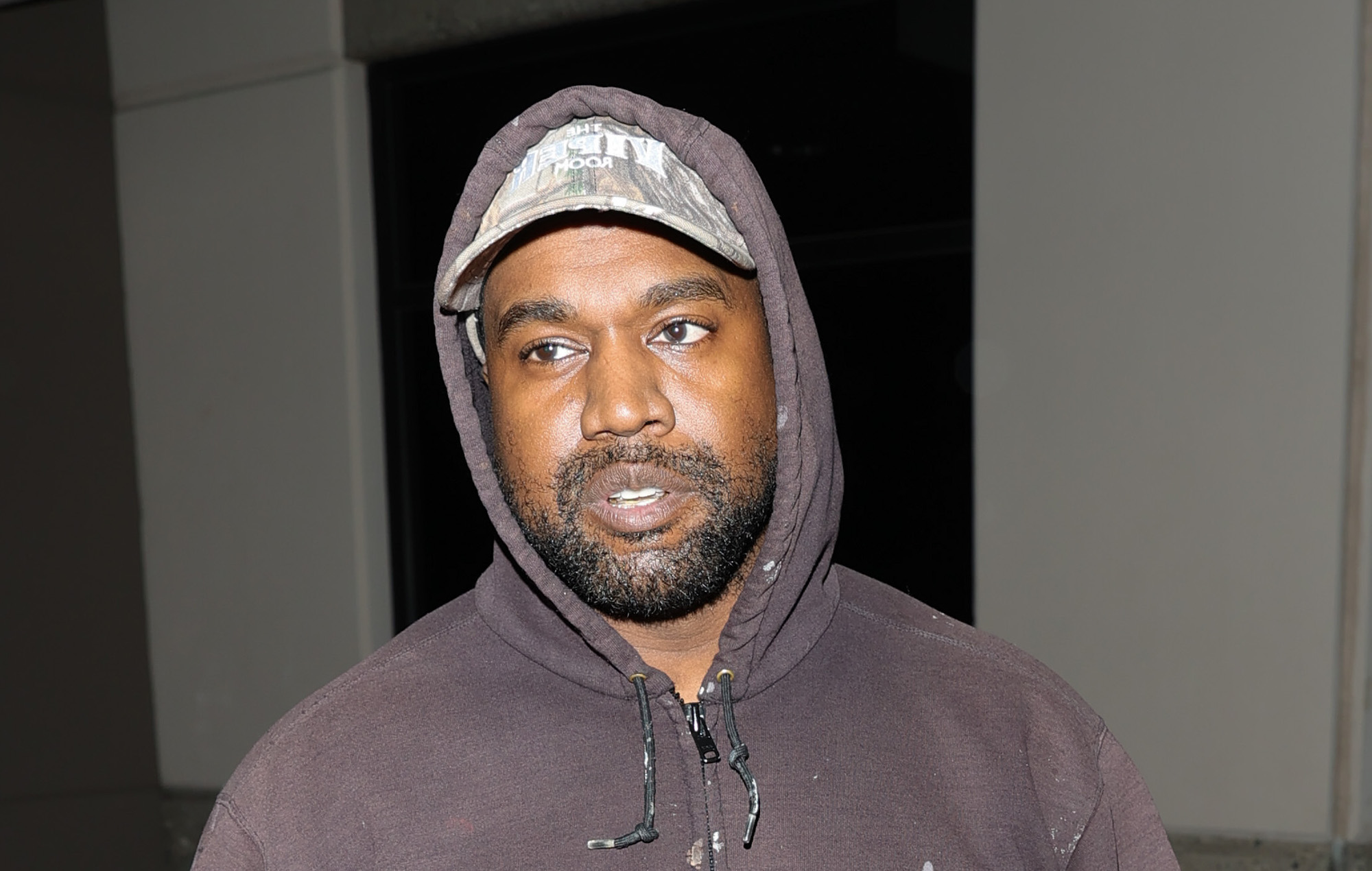 Kanye West apologises to Jewish community for antisemitic comments