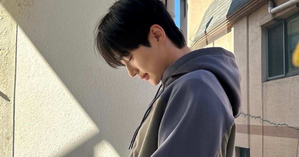 Viral Clip Revealing Byeon Woo Seok’s “Boyfriend Material” Side Has Netizens Going Crazy