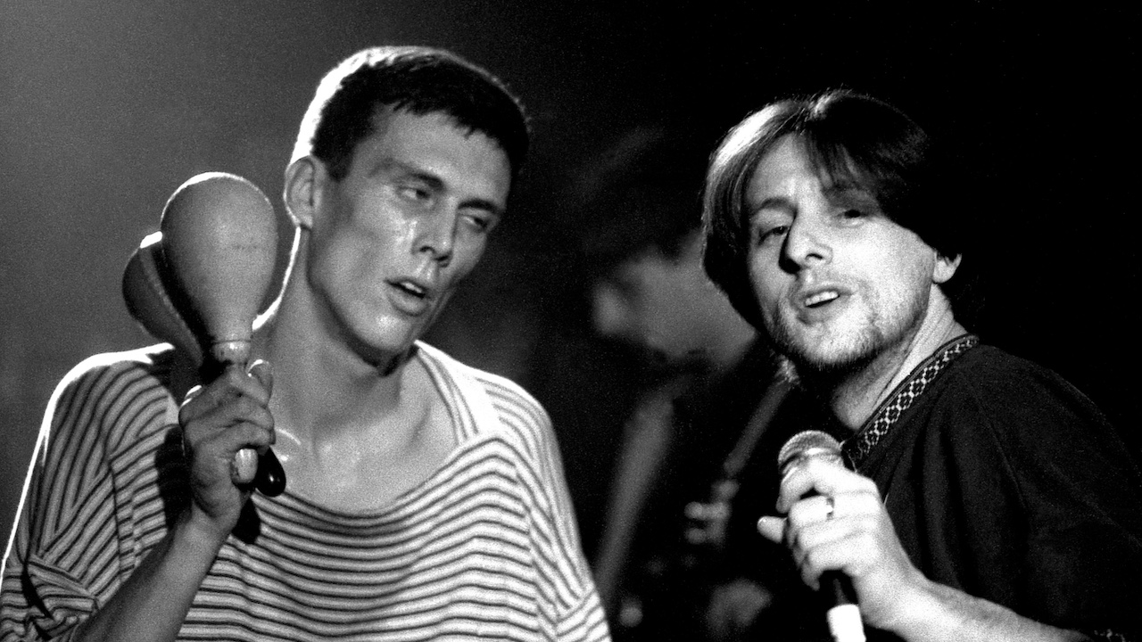 “The festival spun out of control”: when the Happy Mondays brought chaos to Glastonbury in 1990