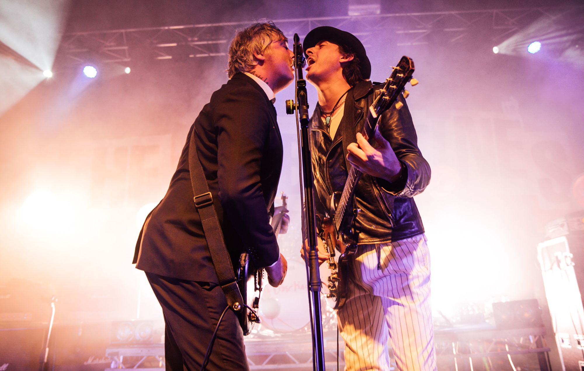 Watch The Libertines debut new ‘All Quiet On The Eastern Esplanade’ songs at intimate Margate gig