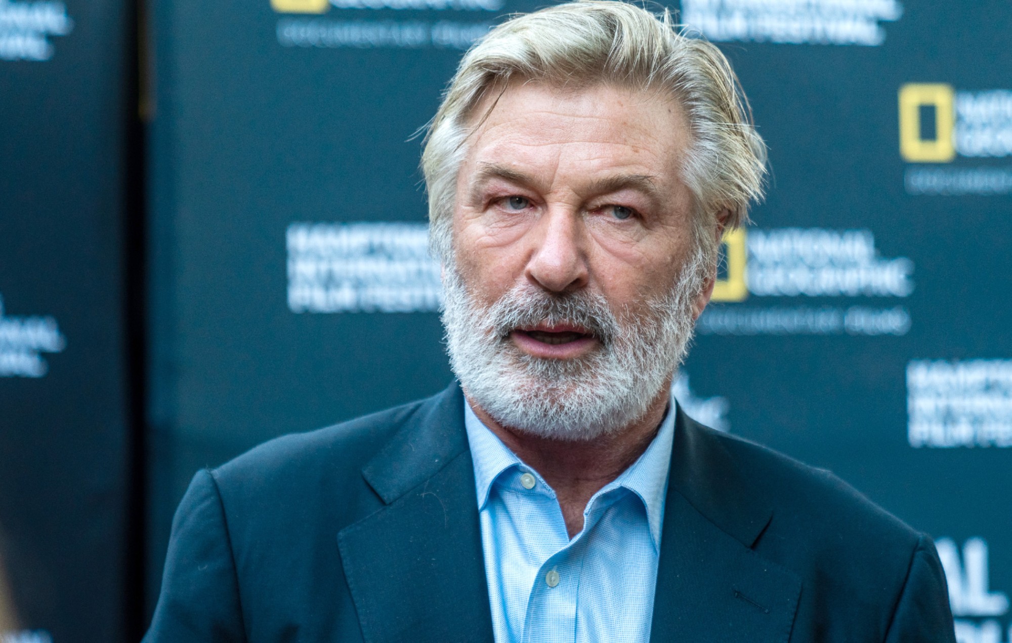 SAG-AFTRA defends Alec Baldwin: “An actor’s job is not to be a firearms expert”