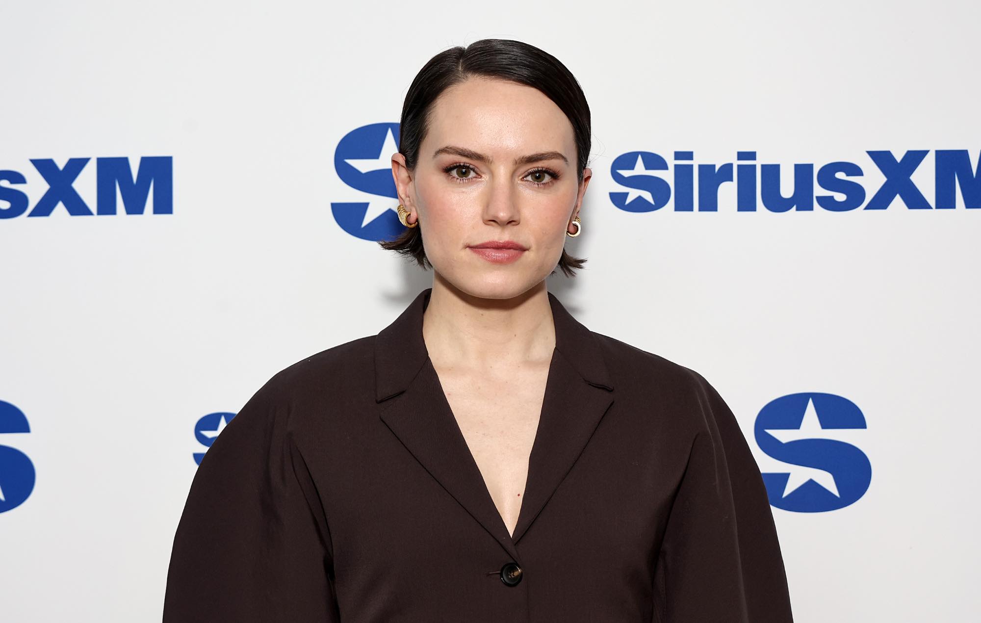 Daisy Ridley is still “upset” about fan backlash to ‘Star Wars’ sequels