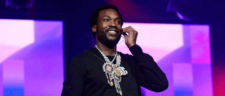 Meek Mill Shut Down ‘Ongoing’ Wale Beef Rumor When Questioned By A Fan Online