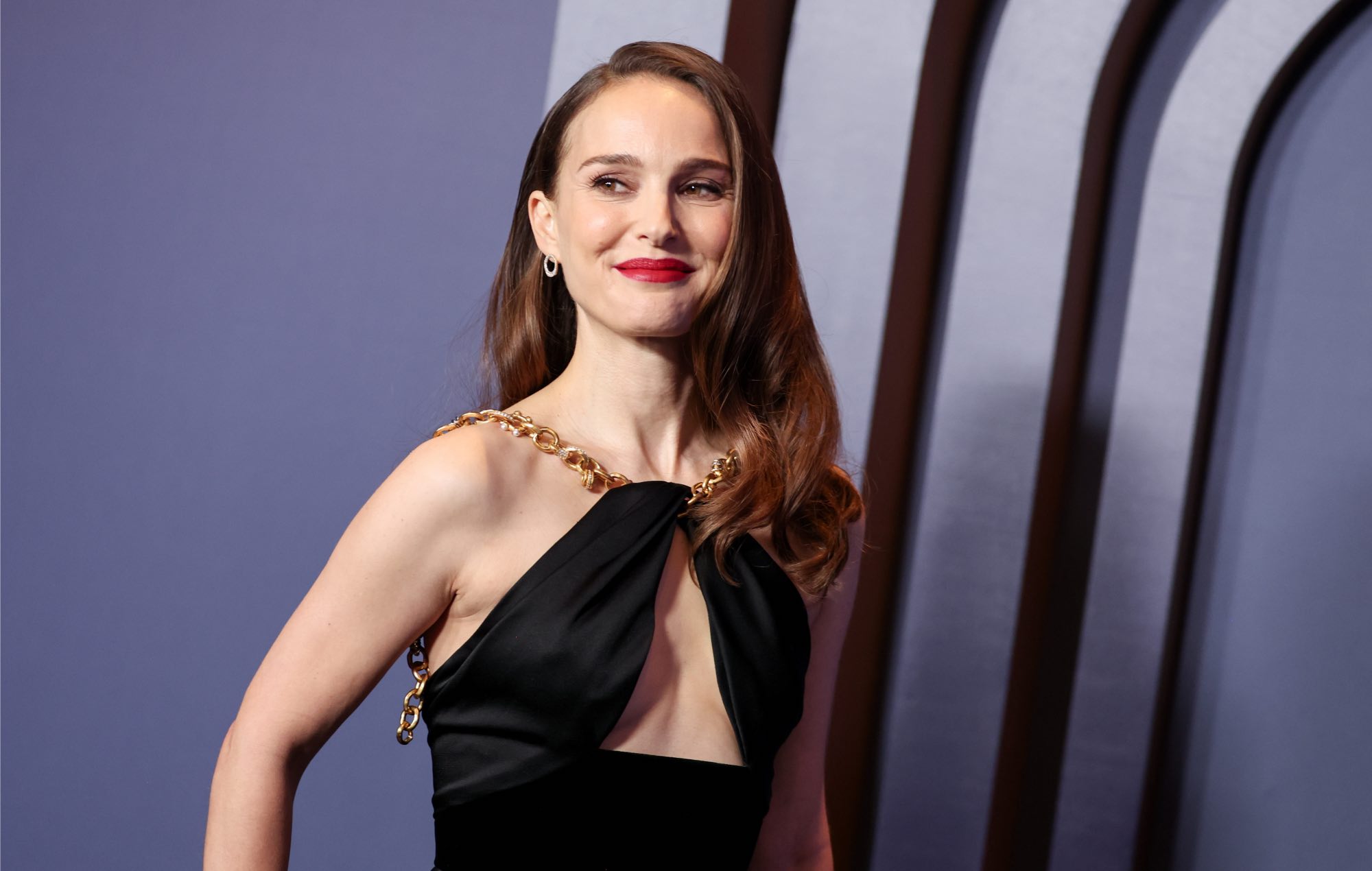 Natalie Portman says method acting is a “luxury women can’t afford”