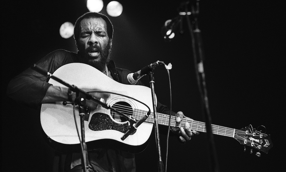 Richie Havens’ Career Making Appearance At Woodstock