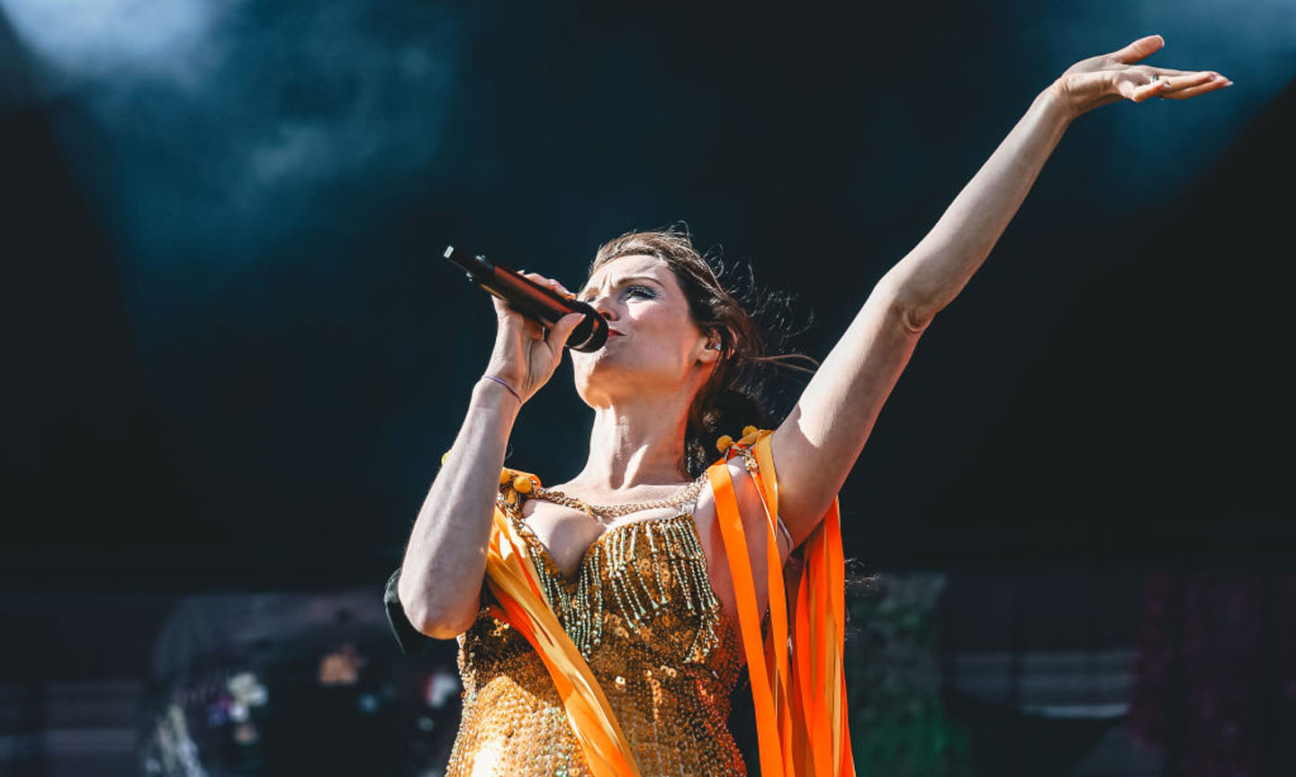 Sophie Ellis-Bextor Releases ‘Murder On The Dancefloor’ Digital EP