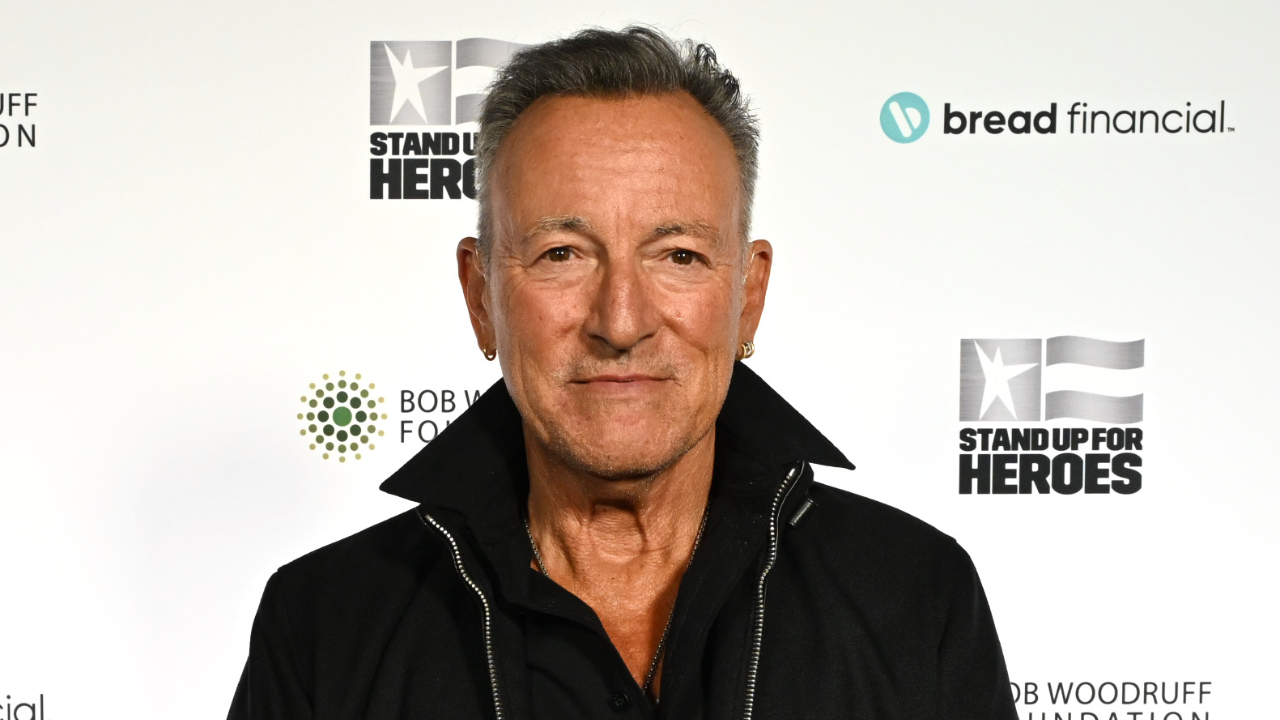 “We walk in the door, it’s 11 o’clock at night, and he says ‘Mom! I have Bruce Springsteen with me!’ And she goes: ‘Who?’” This incredible Bruce Springsteen anecdote about the time he went to a fan’s house proves why The Boss really is one of a kind