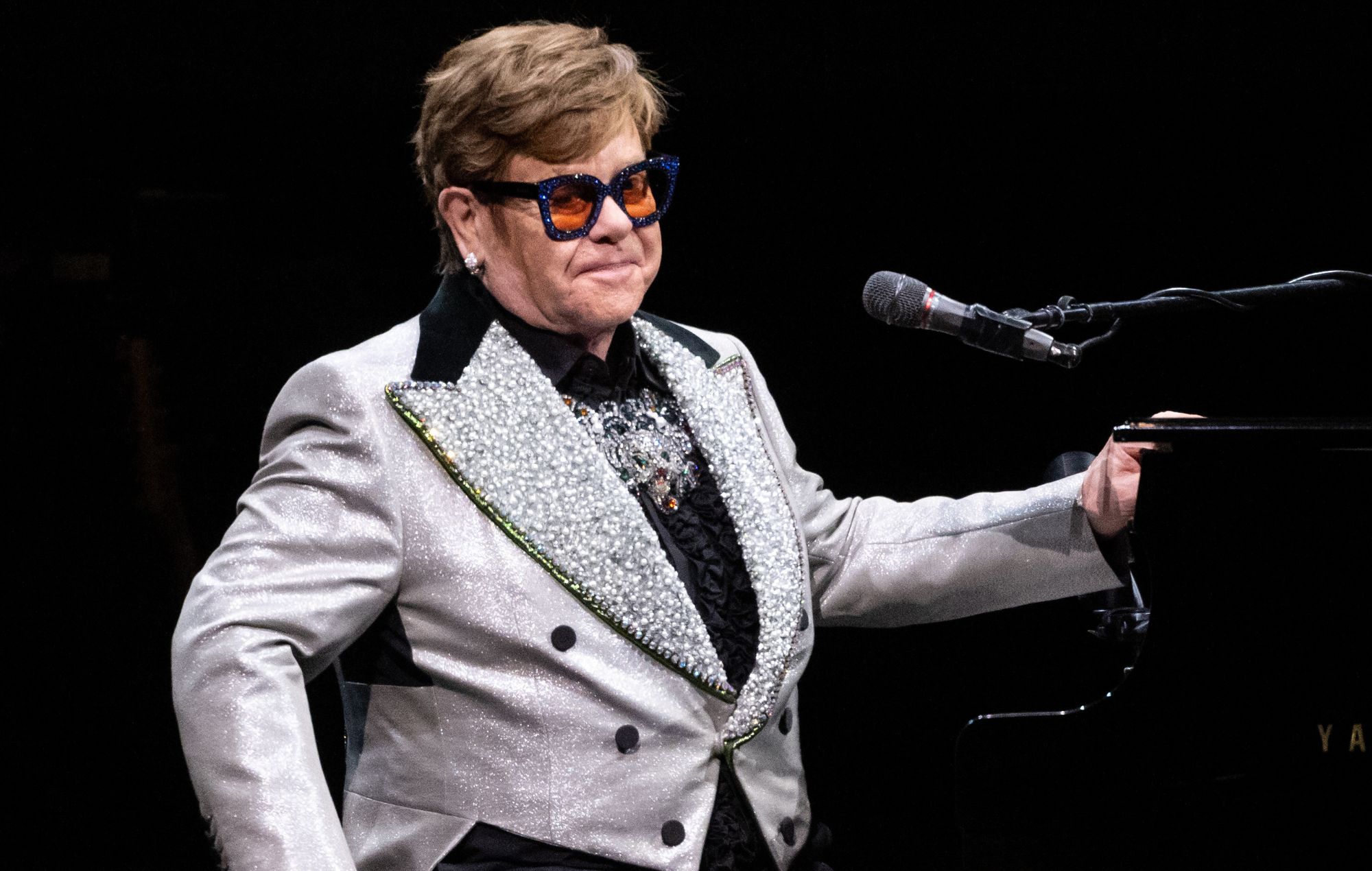 Elton John announces book detailing farewell tour