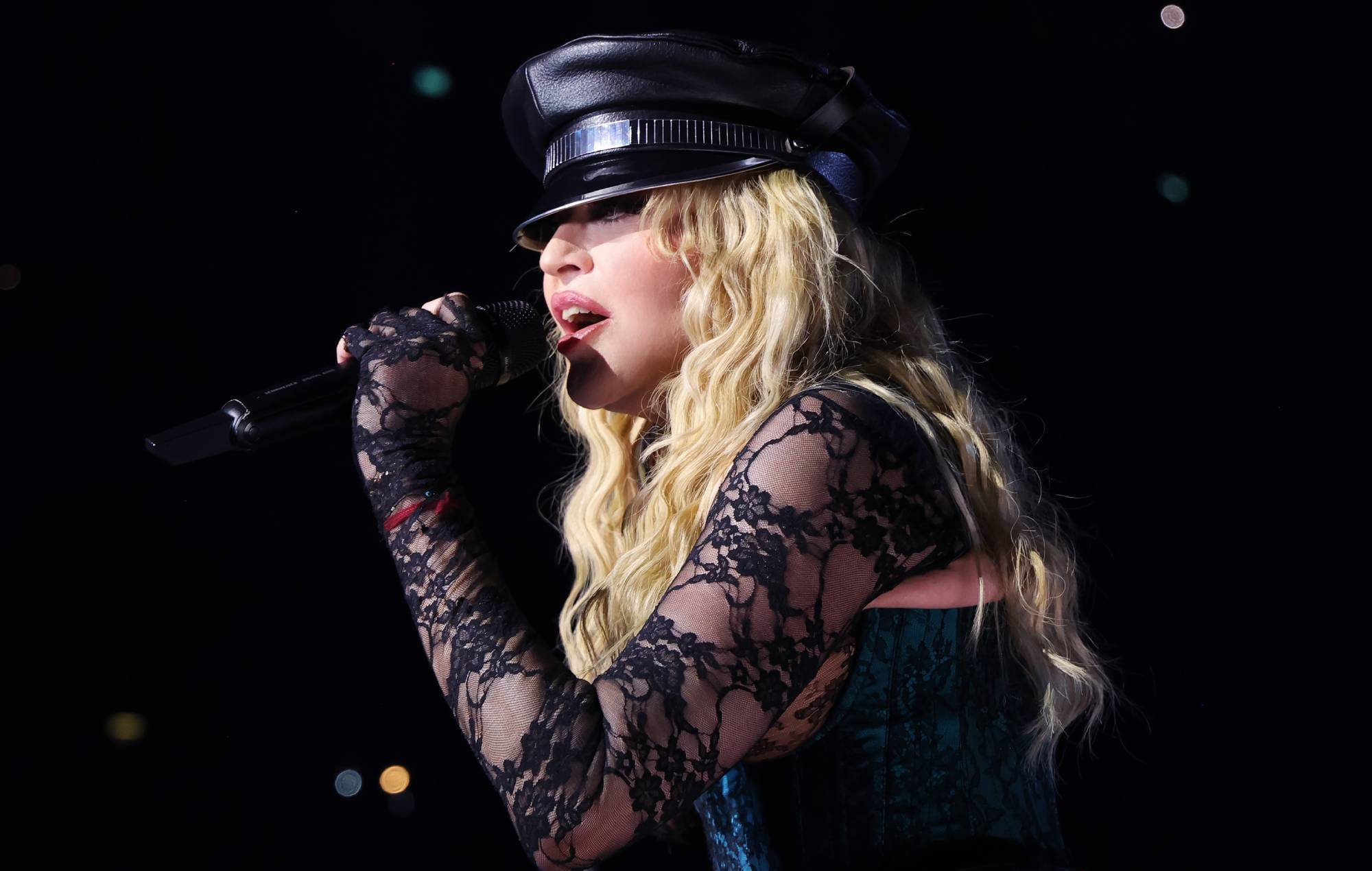 Madonna apologises to Toronto for saying “Are you ready, Boston!”