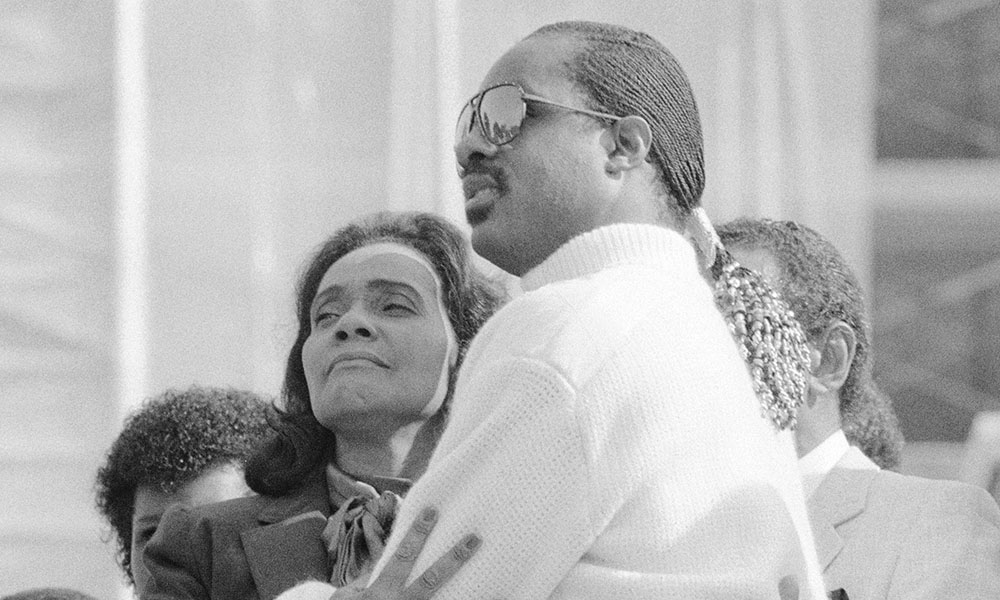 ‘Happy Birthday’: Stevie Wonder Helps Create Martin Luther King Day