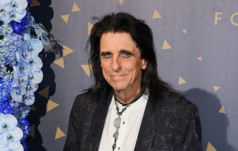 Alice Cooper launches new radio show