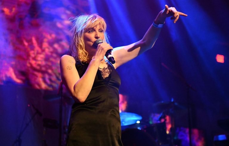 Courtney Love: “Later… I’ll be back in Hole”