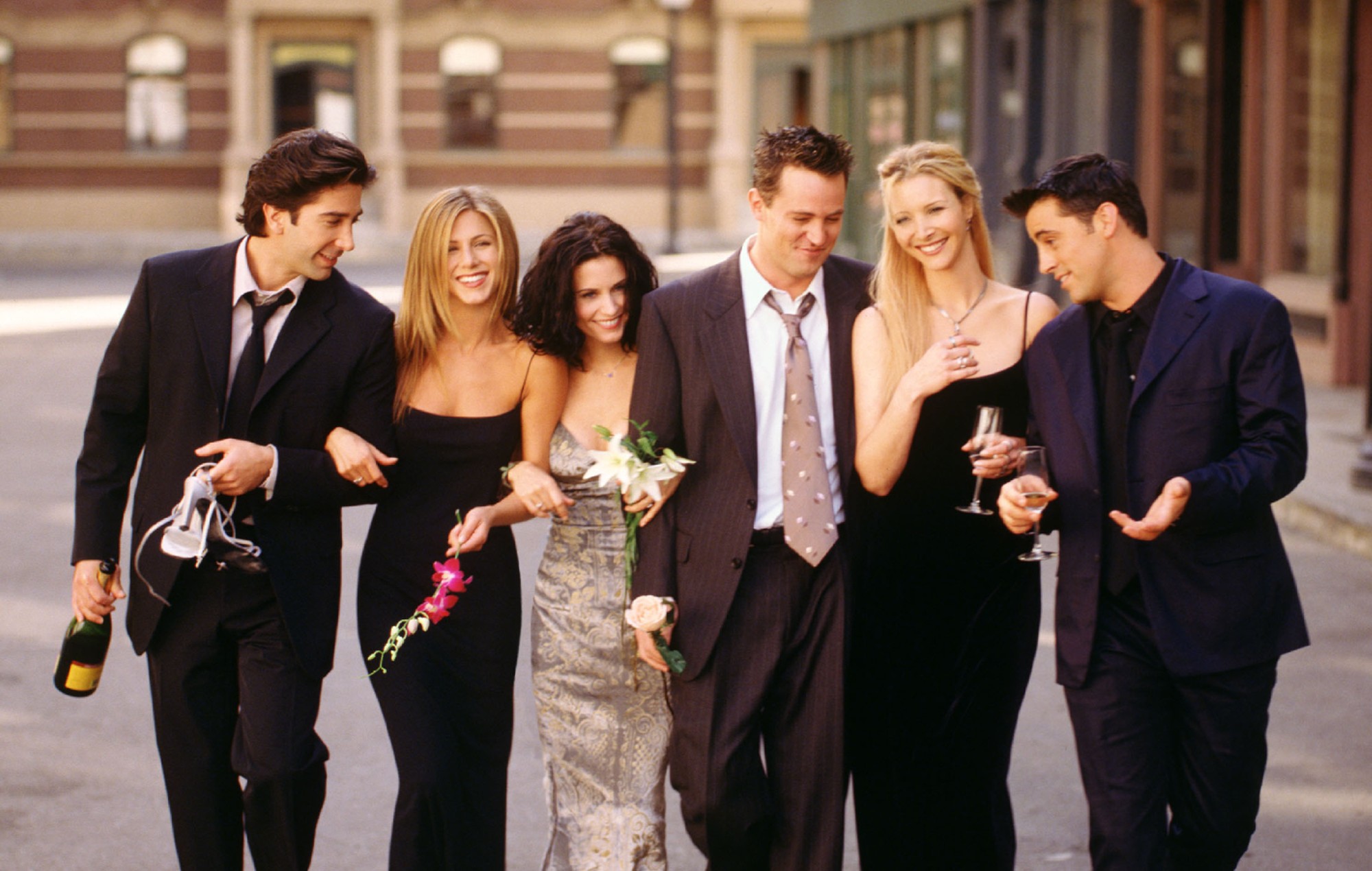 ‘Friends’ fans delighted as cast members reunite twice in the same week