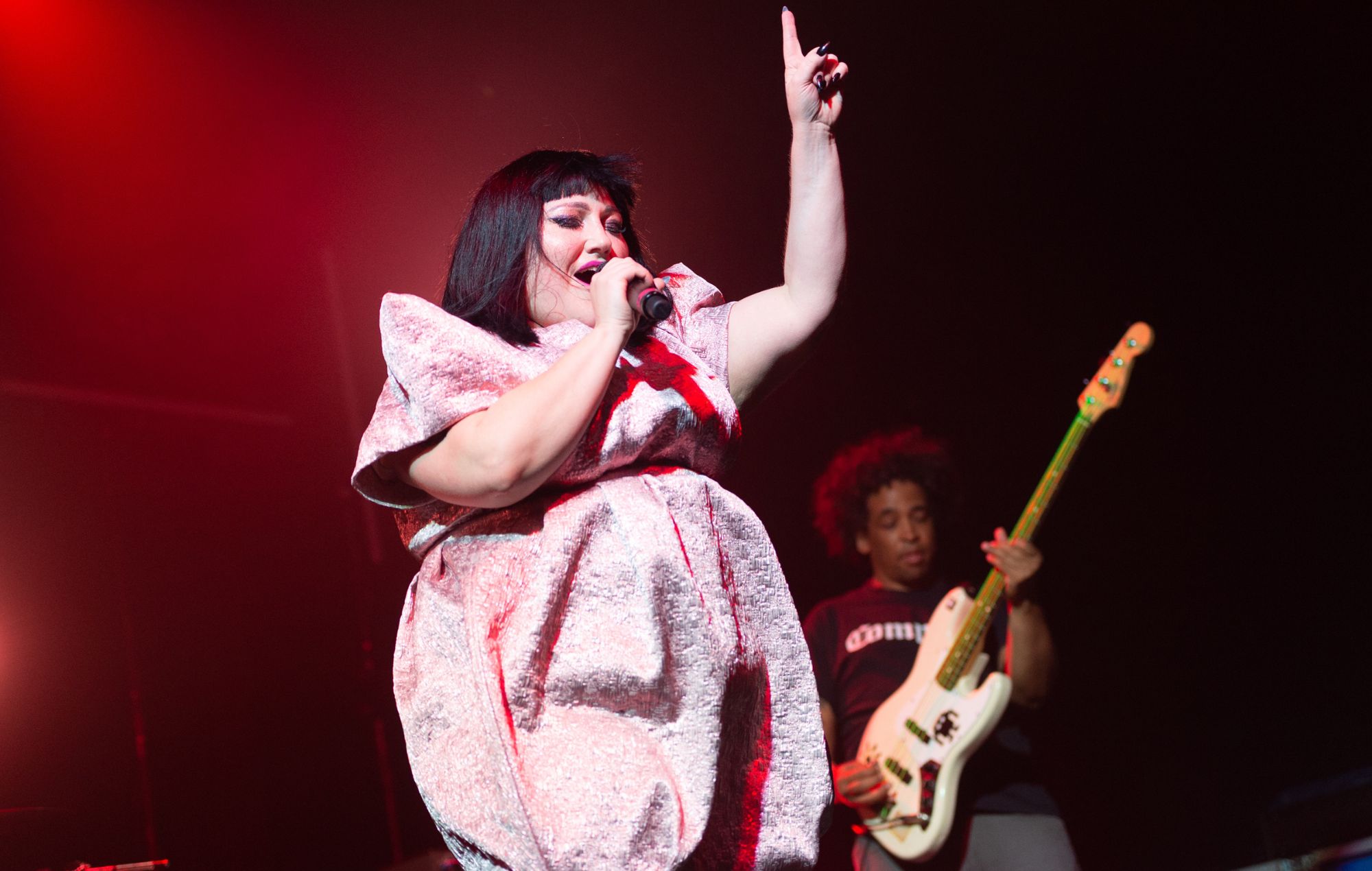 Gossip add UK and European shows to summer 2024 tour