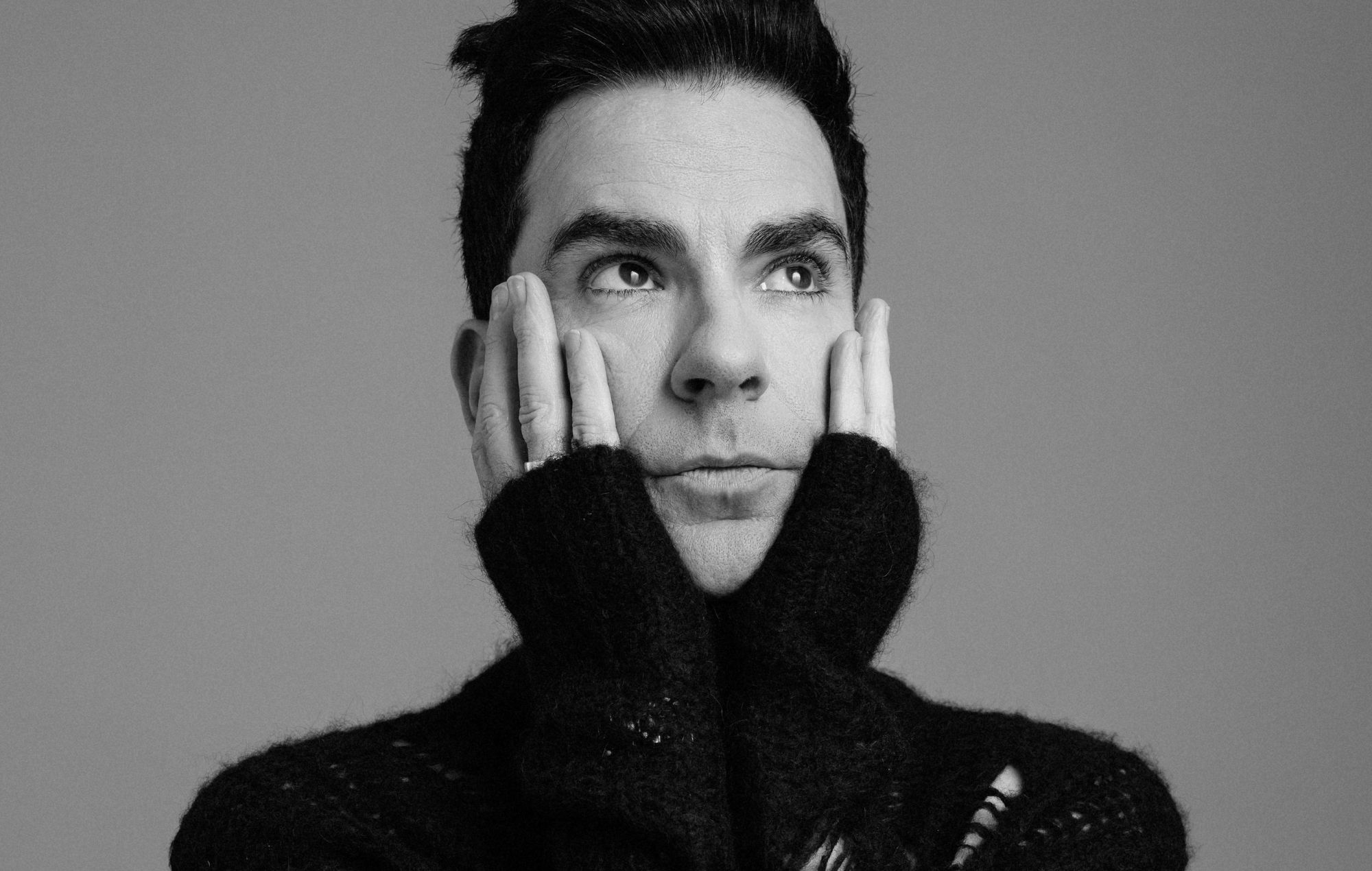 Kelly Jones announces new solo album ‘Inevitable Incredible’, shares title track