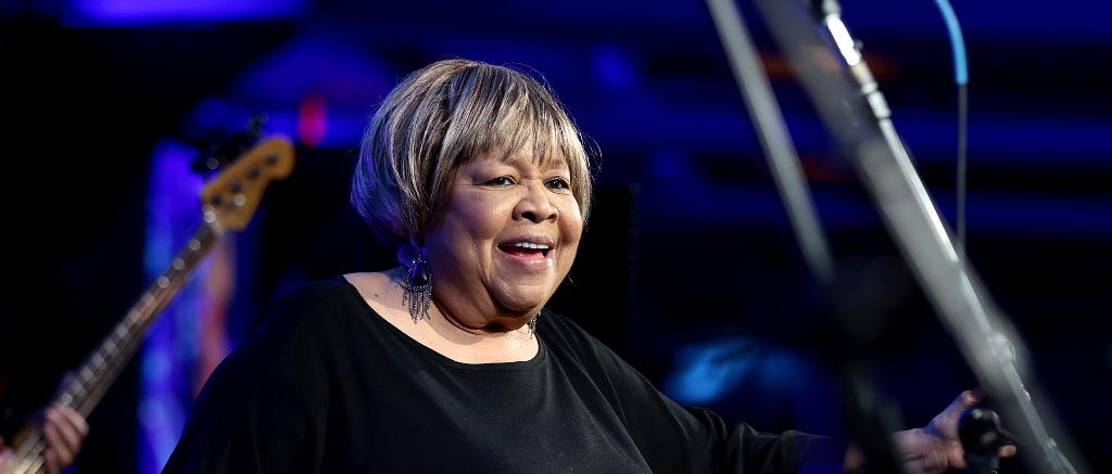 Mavis Staples Will Celebrate Her 85th Birthday With An All-Star Concert Featuring Chris Stapleton, Black Pumas, And More