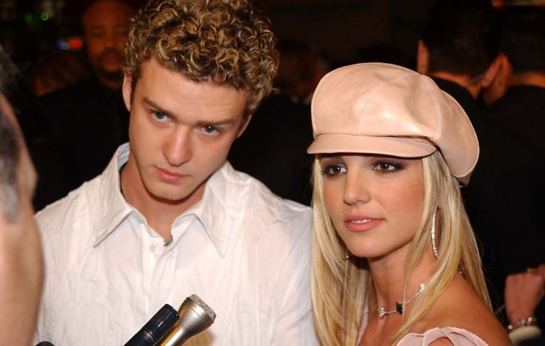 Britney Spears and Justin Timberlake both seem to take back their apologies